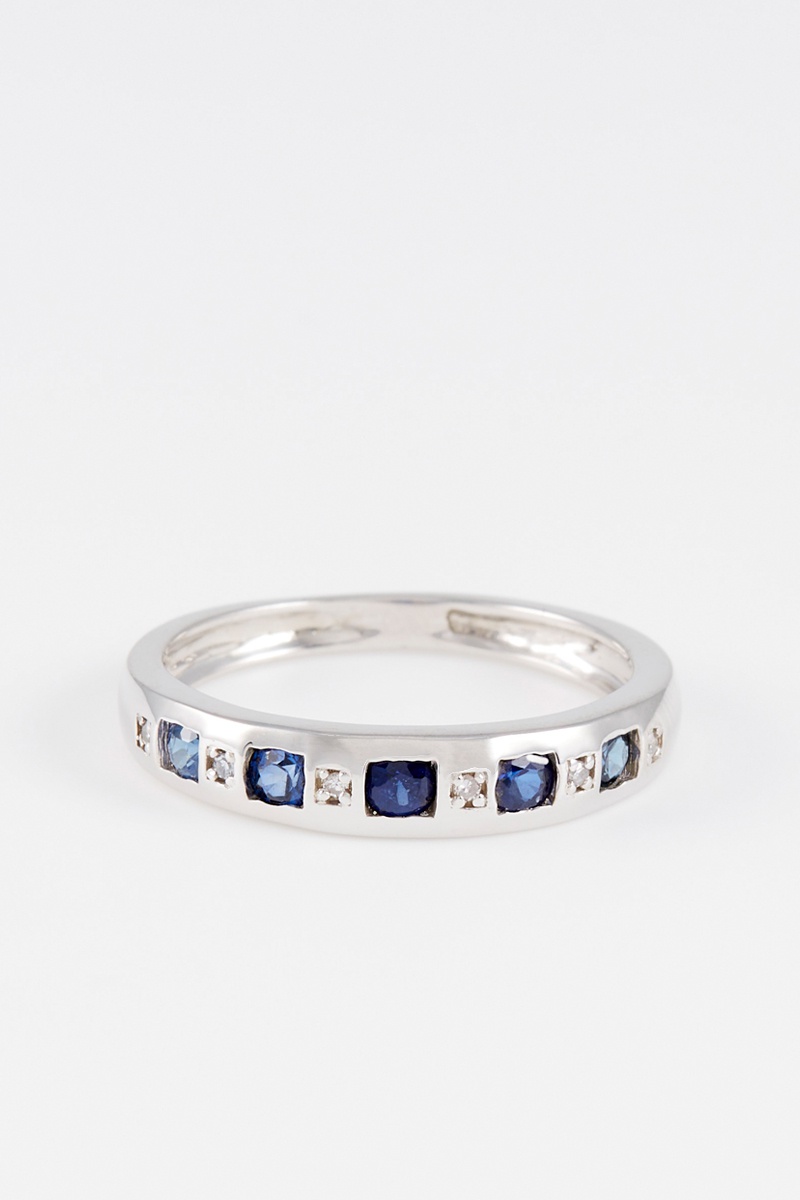 Alliance Or blanc, saphirs et diamants