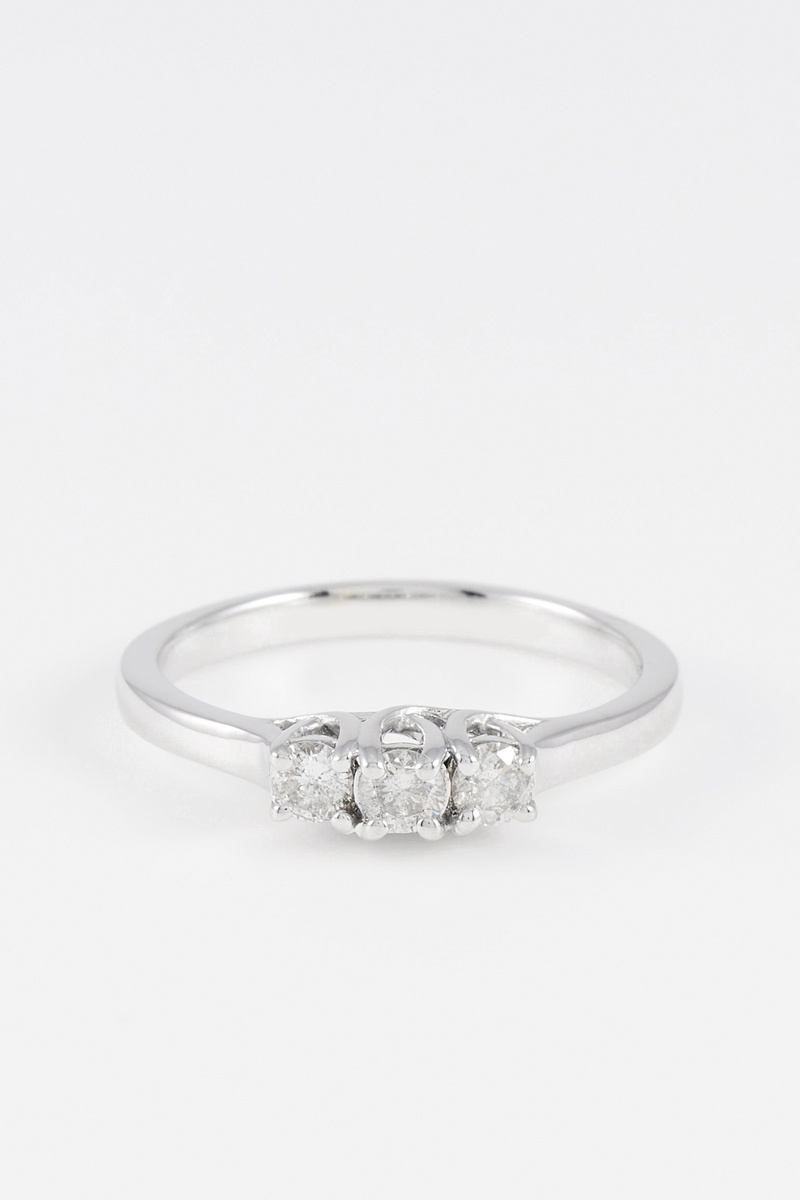 Bague Or blanc et diamants