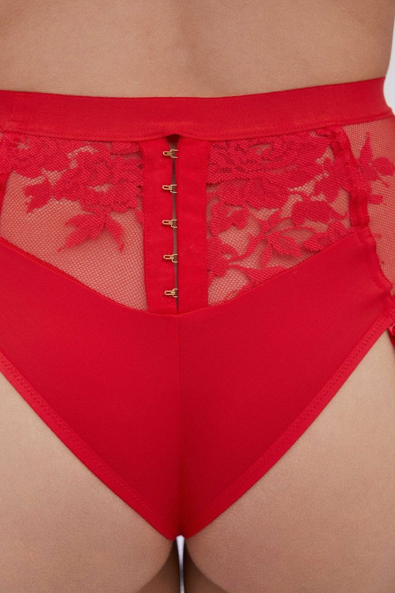 Tanga Darjeeling – Taille M – Modèle Loulou – Coloris Rouge – Neuf Avec Étiquettes