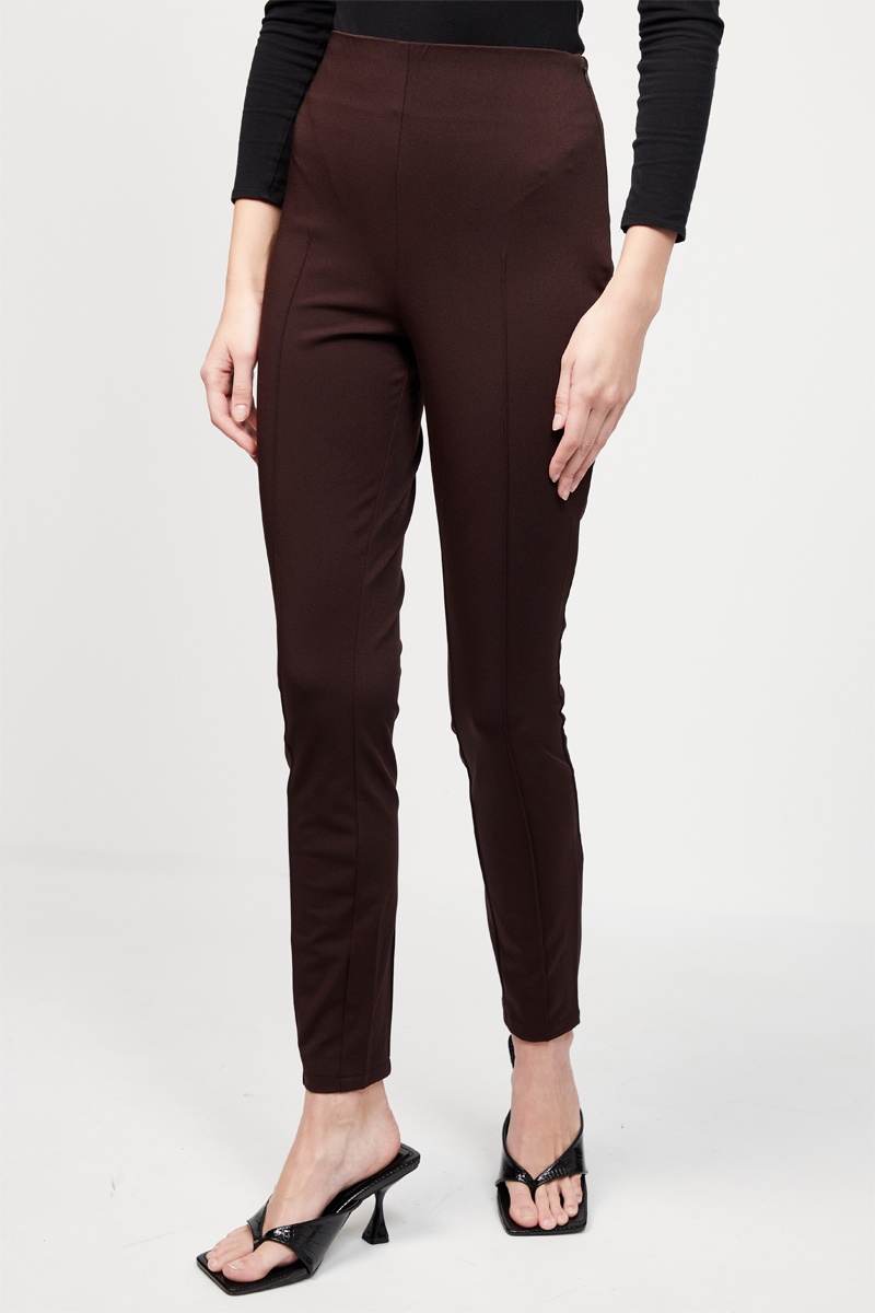 Pantalon slim taille haute Marron