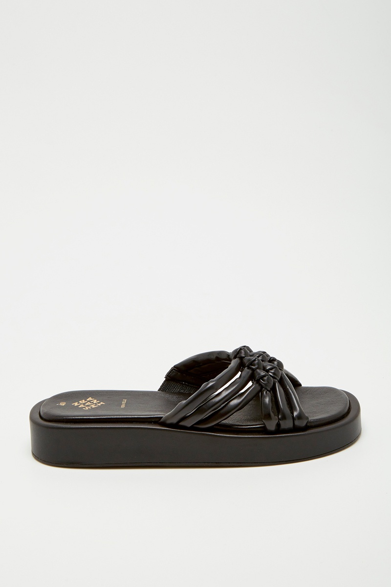 Mules compensées en cuir Gurupi Noir