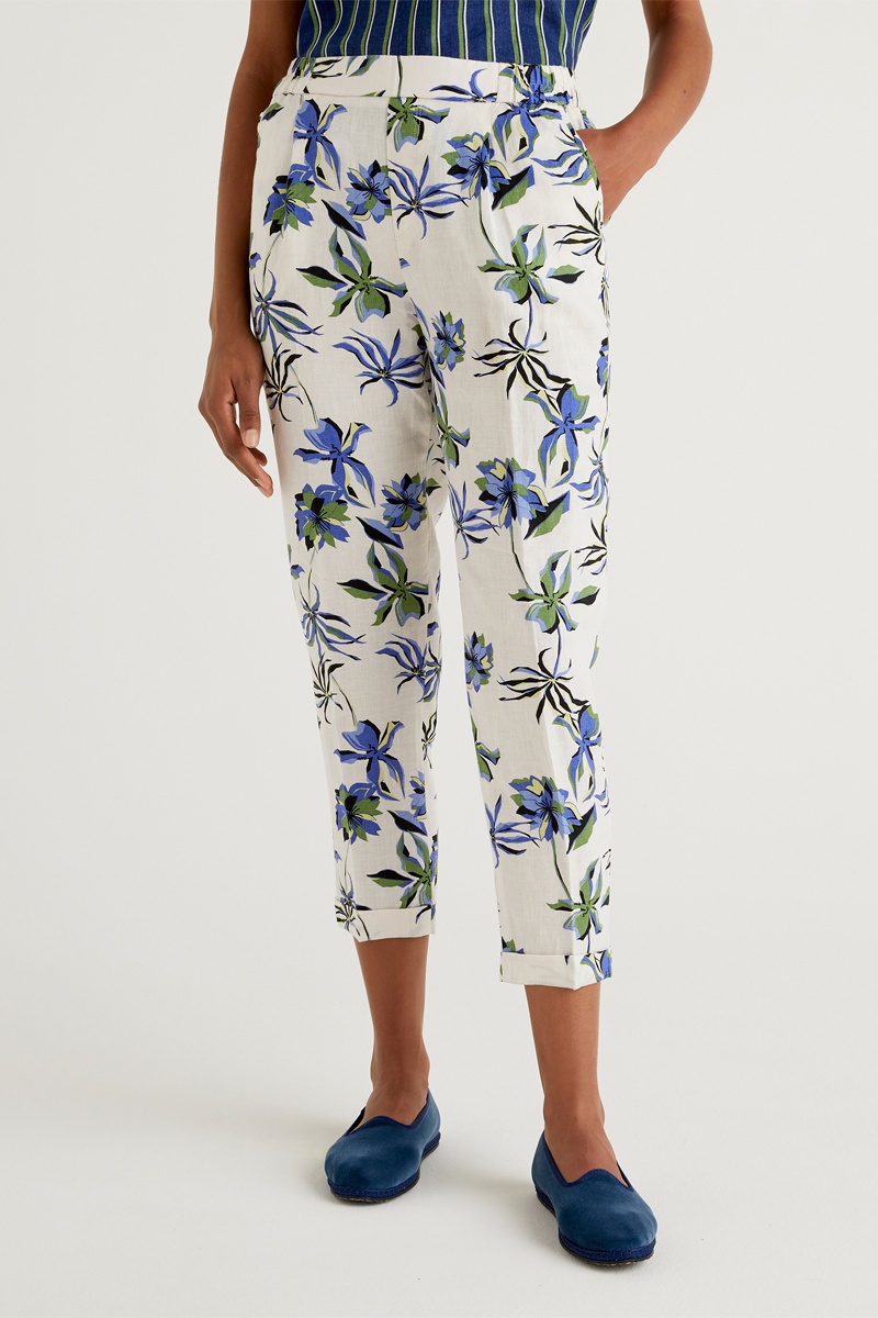 Pantalon carotte 7/8 en lin Ecru et ciel