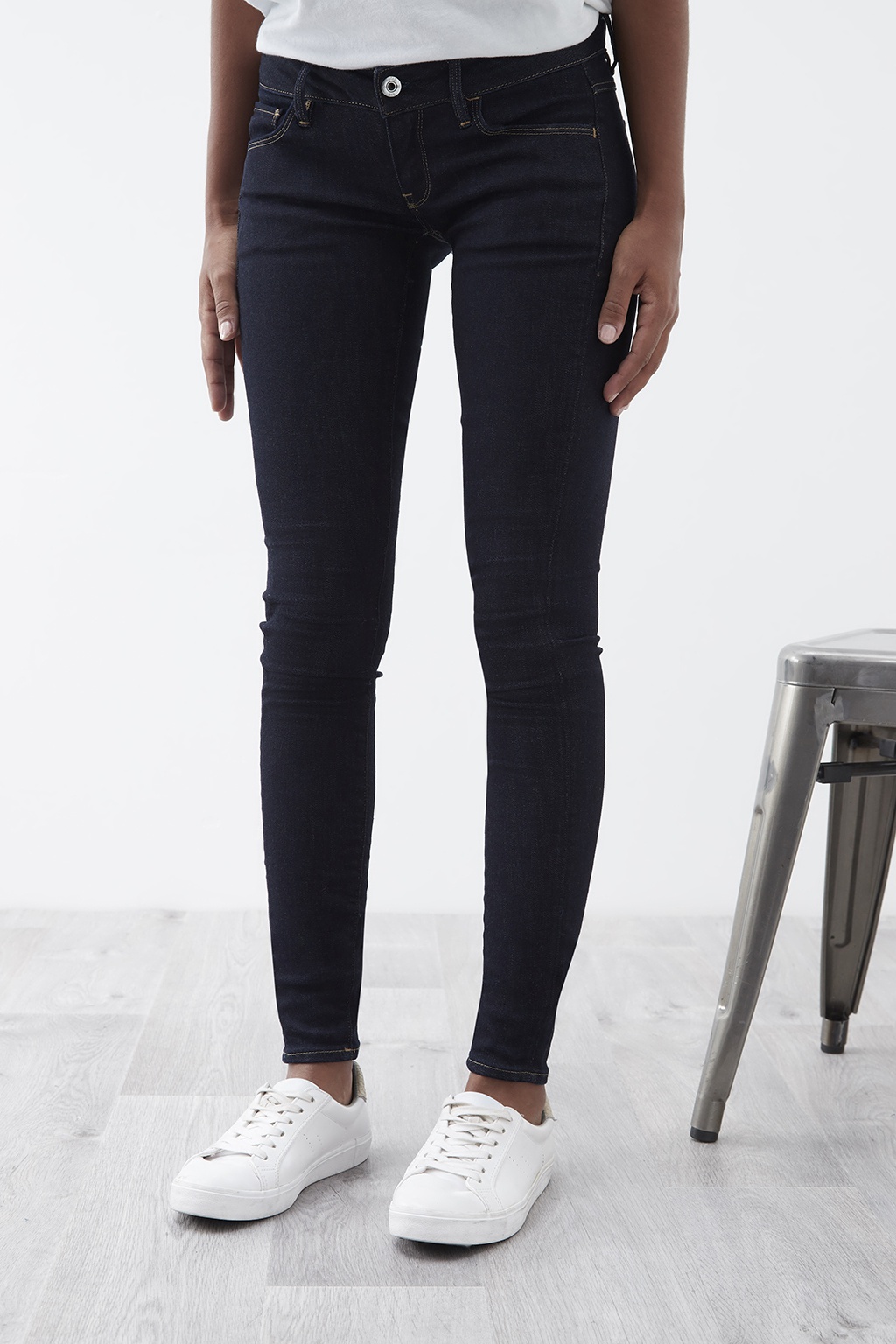 Jean 3301 low super skinny Brut