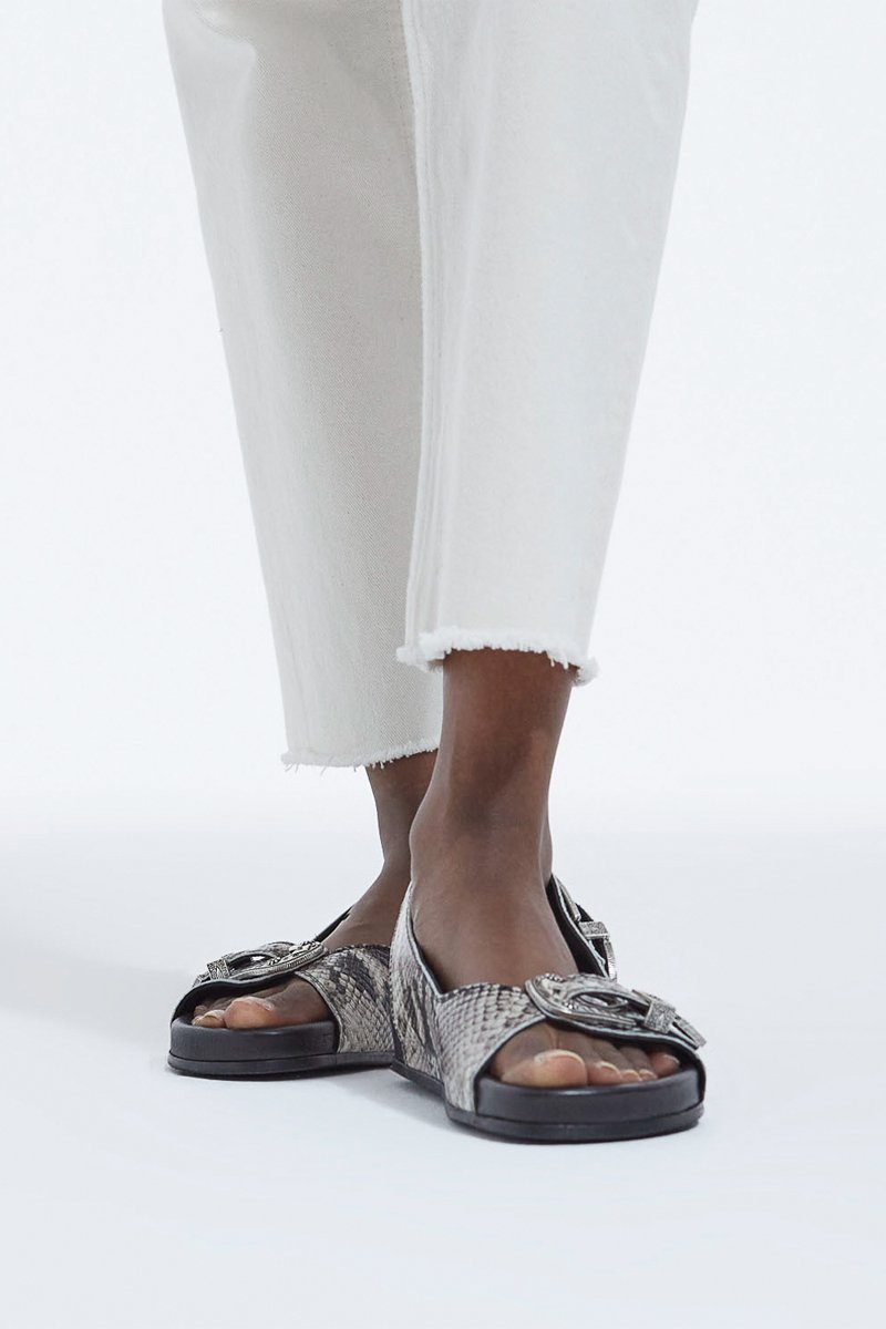 Sandales en cuir - Noir et gris