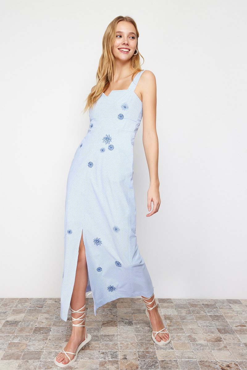 Robe Bleu