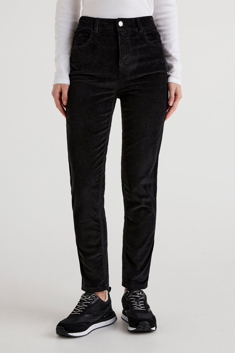 Pantalon slim en velours taille haute Noir