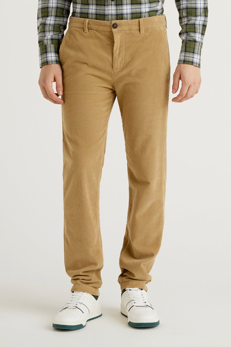 Pantalon droit en velours Beige
