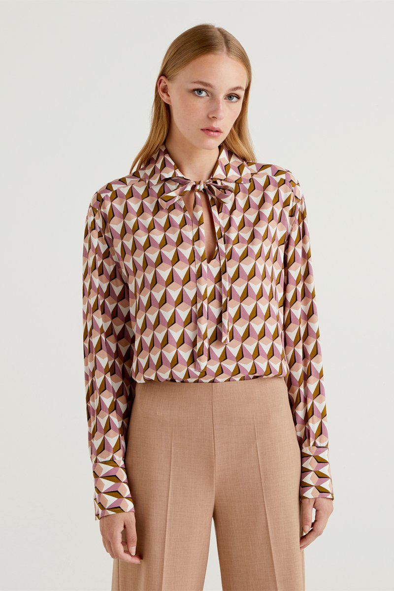 Blouse Nude et violet