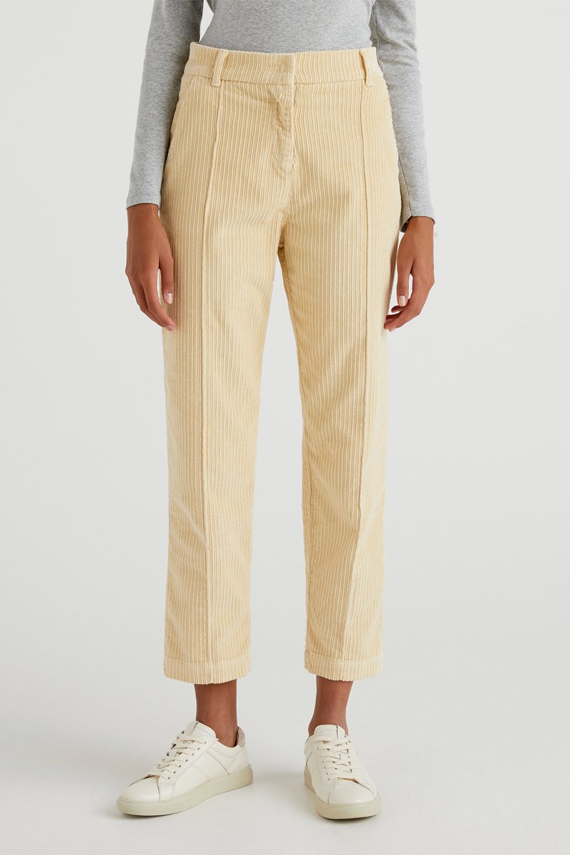 Pantalon cigarette en velours 7/8 taille haute Ivoire