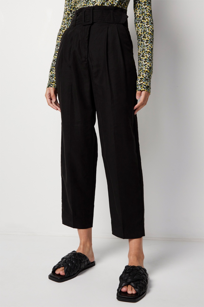Pantalon carotte 7/8 taille haute Noir