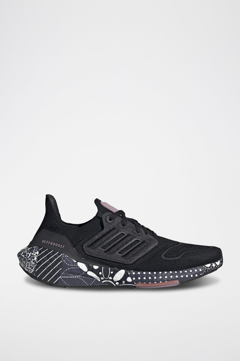 ADIDAS ULTRA BOOST 22 running hombre baratas ofertas outlet en ShowRoomPrive