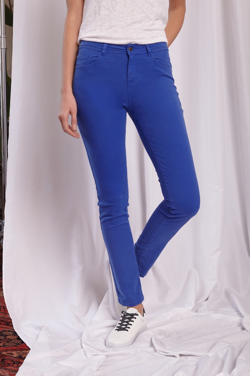 Karl Marc John Mujer Azul Vaquero